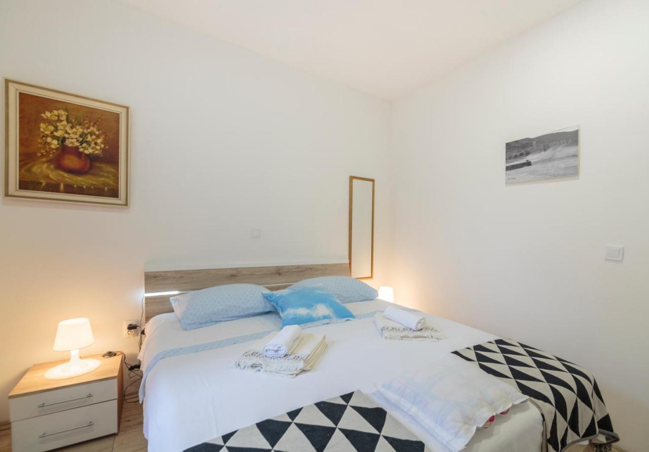 Apartment Esa Komiža المظهر الخارجي الصورة