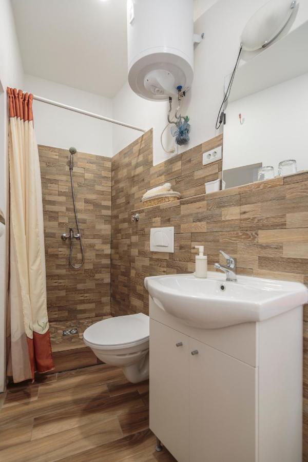 Apartment Esa Komiža المظهر الخارجي الصورة