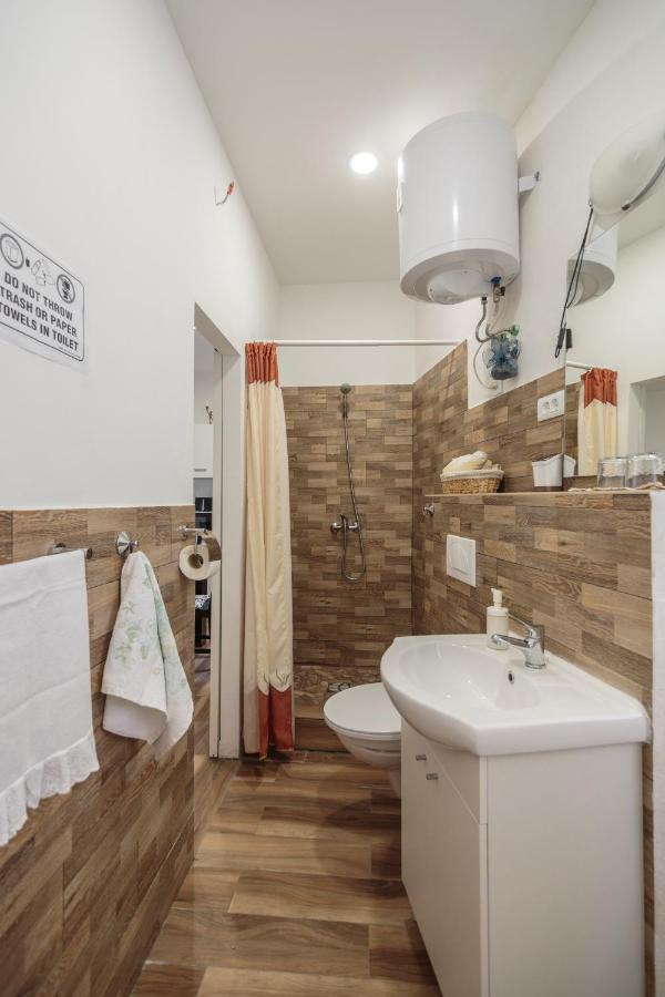 Apartment Esa Komiža المظهر الخارجي الصورة